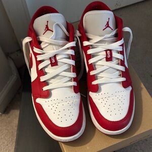 Jordan Kids Sneakers in Red and White